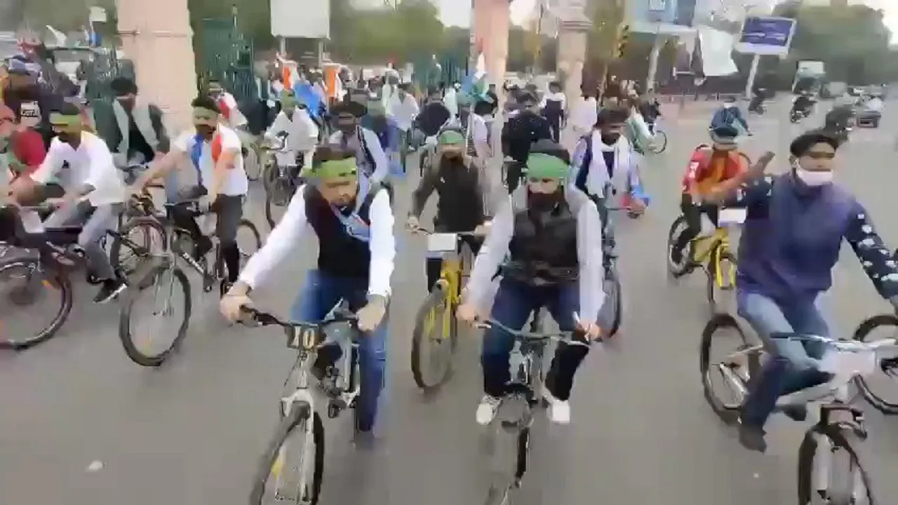 nsui Cycle rally in support of Farmers from Jaipur to Delhi