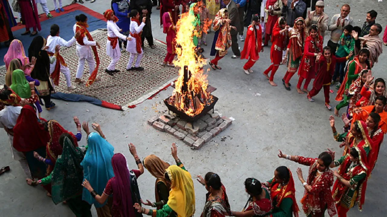 Lohri 2025 Light firing Time Today
