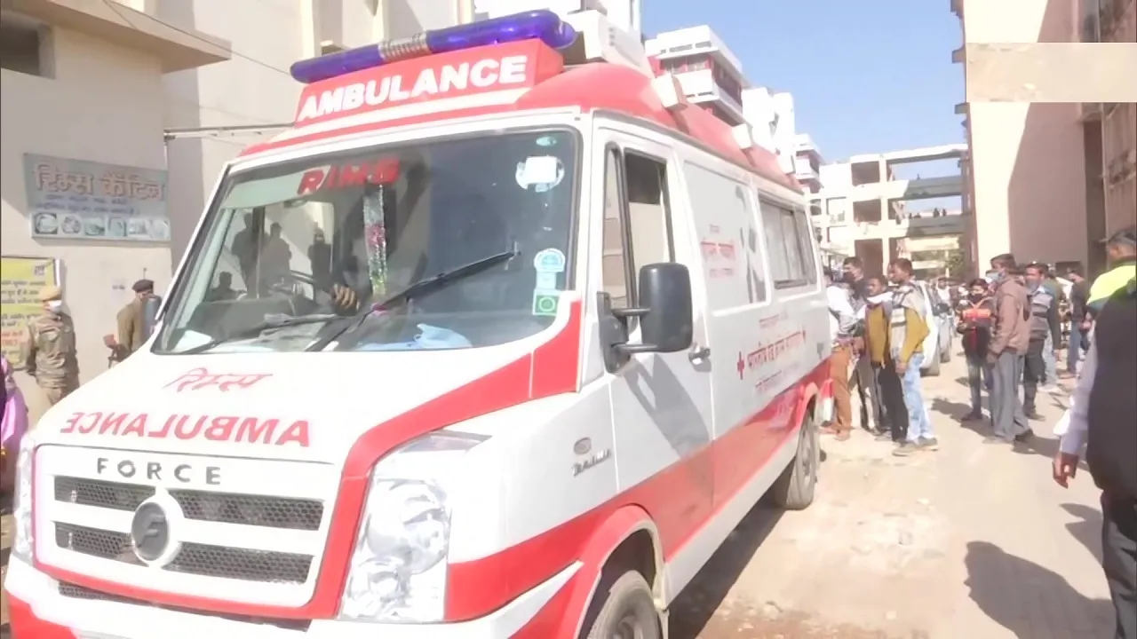 लालू यादव की तबीयत में कोई सुधार नहीं, दिल्ली के AIIMS में होंगे भर्ती