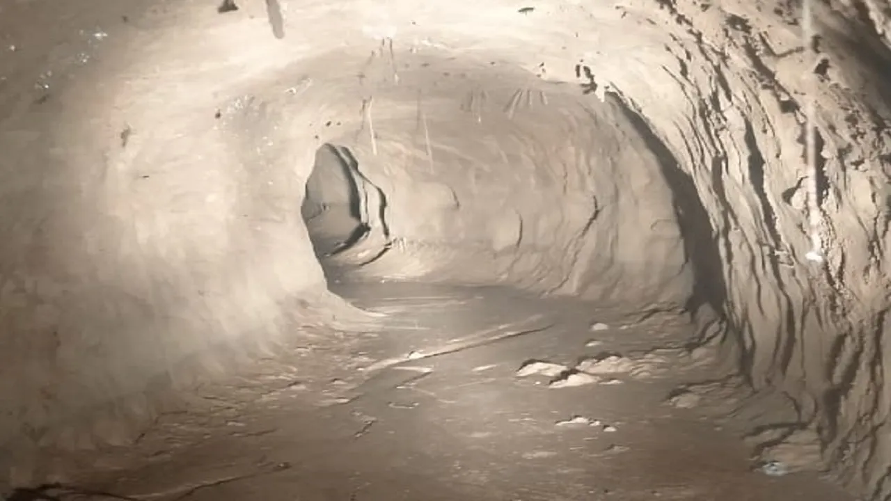 Tunnel