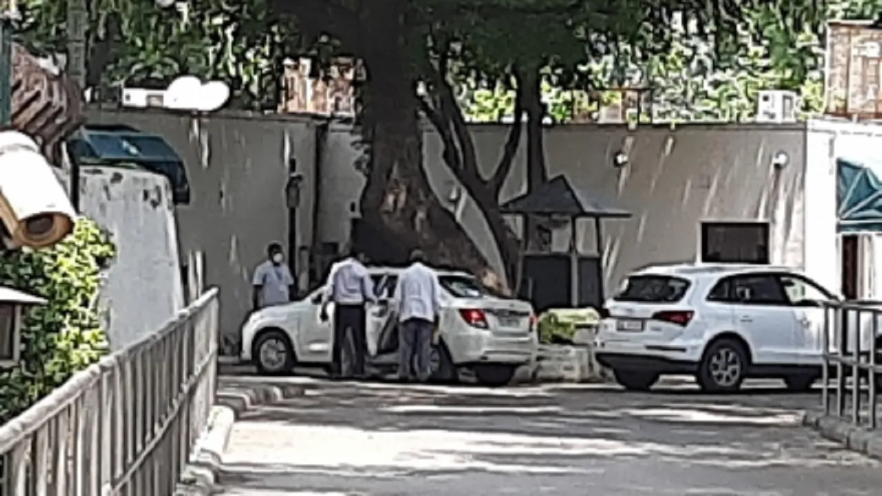 Sonia Gandhi and Navjot Singh Sidhu meeting ends