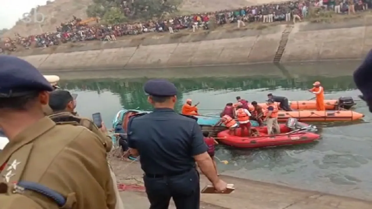 sidhi bus accident