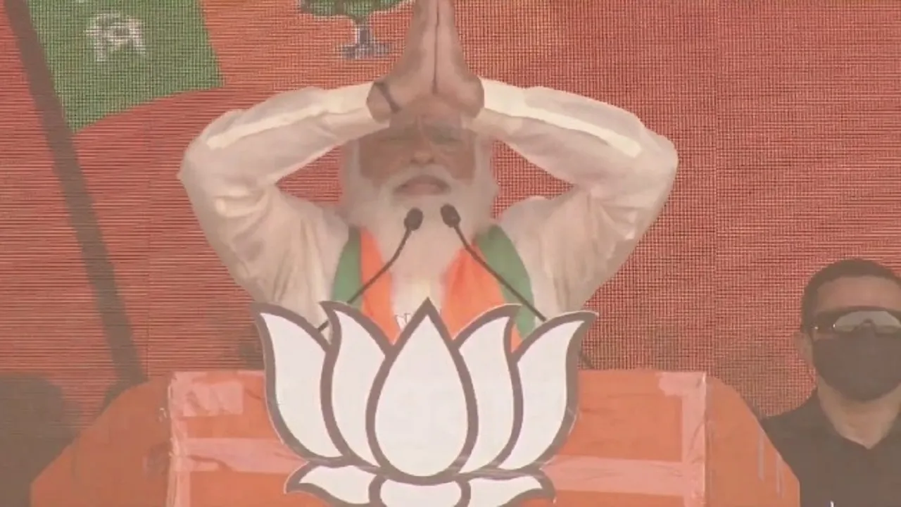 PM Modi s big attack in Kolkata rally