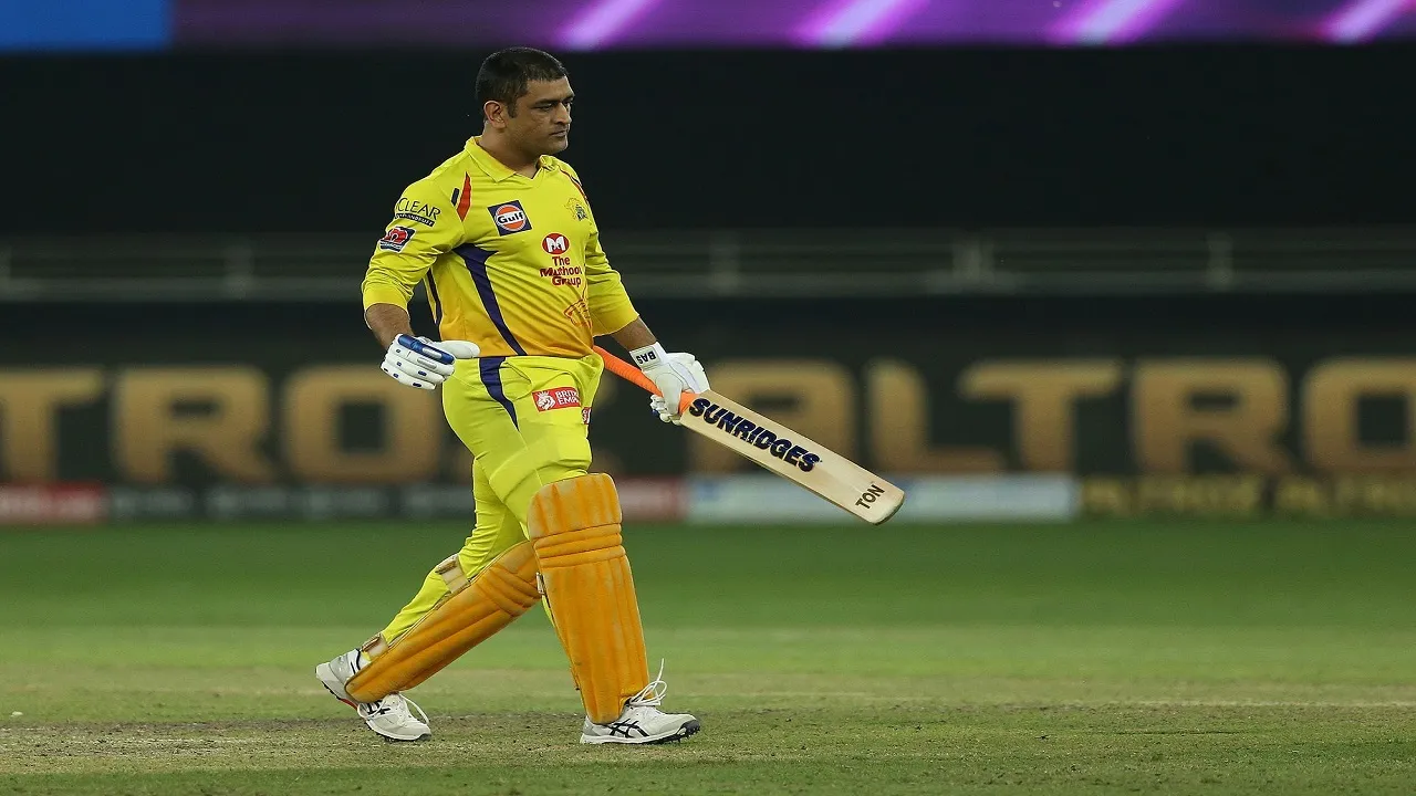 MS DHONI