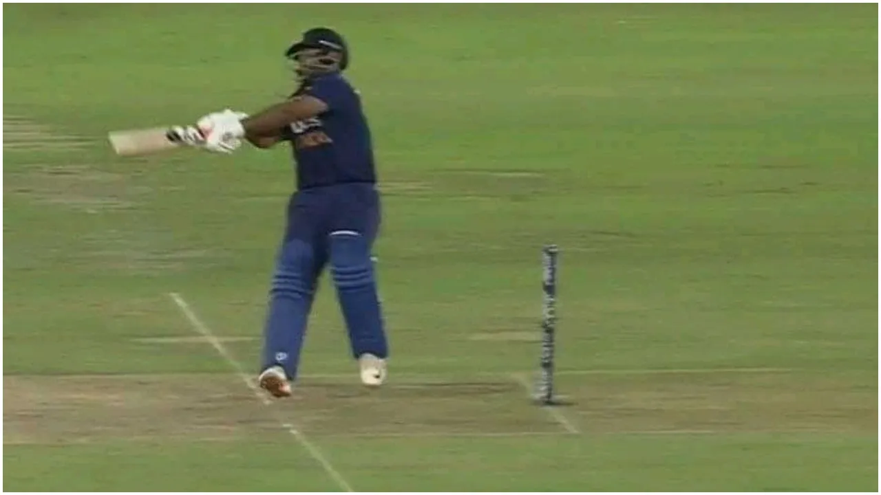 Rishabh Pant reverse shot