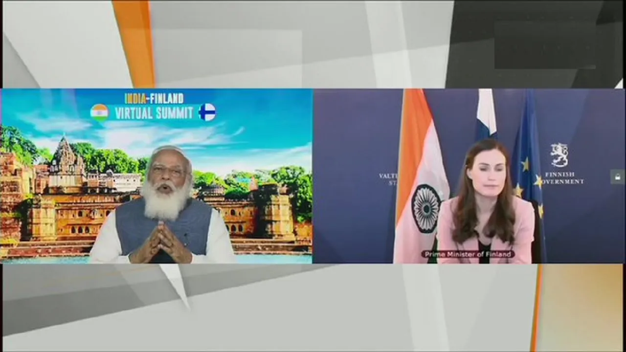 प्रधानमंत्री नरेंद्र मोदी और फिनलैंड की पीएम समा मरीन