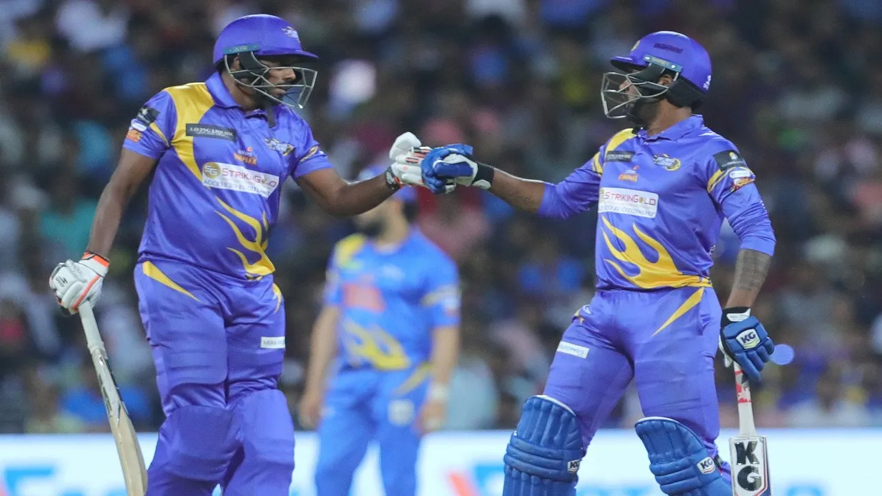 RSWS: द. अफ्रीका को हराकर फाइनल में श्रीलंका, भारत से होगी खिताबी जंग