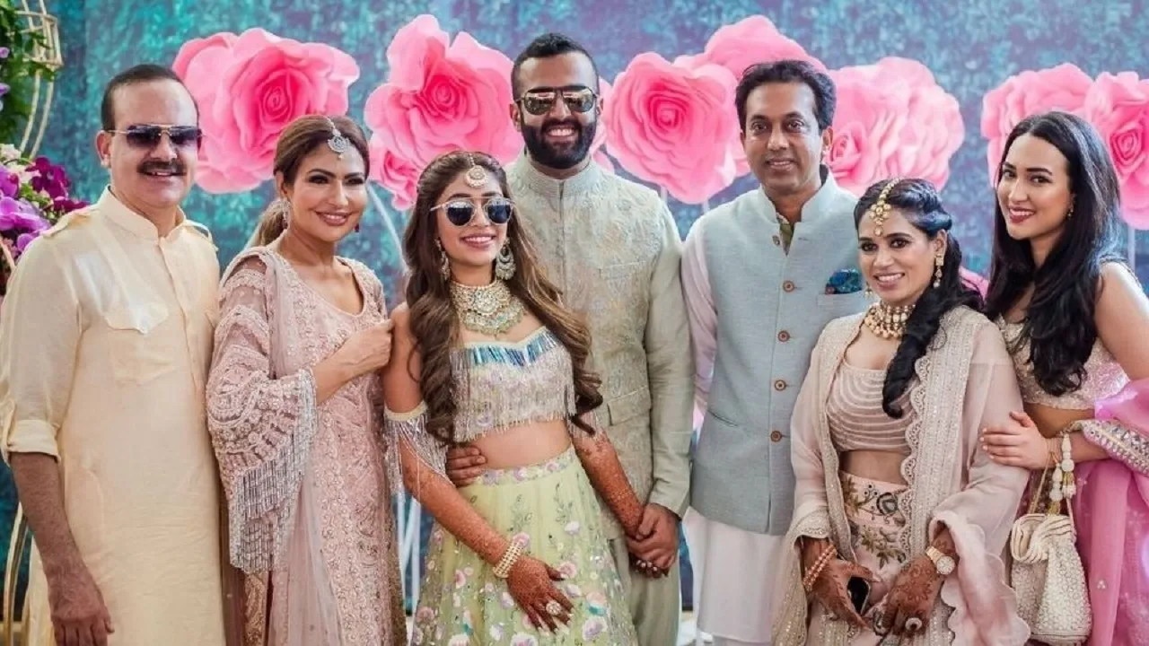 Maharashtra Former police commissioner Parambir Singh family