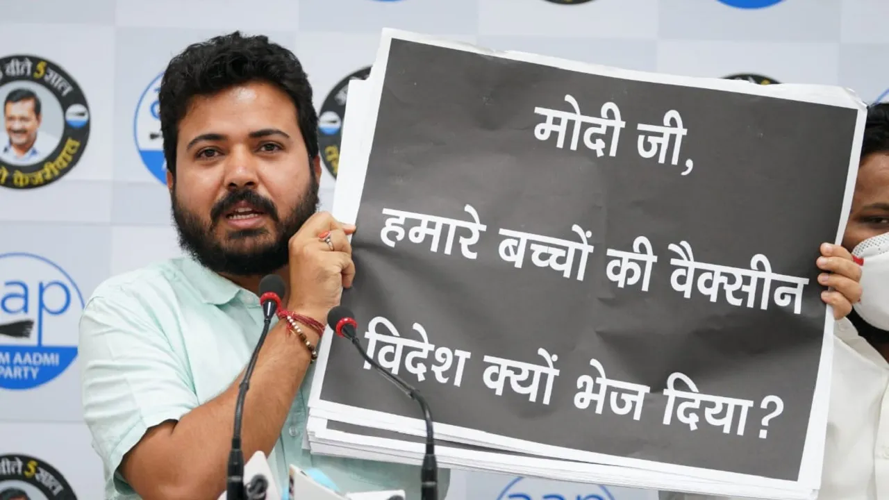 aap leader durgesh pathak