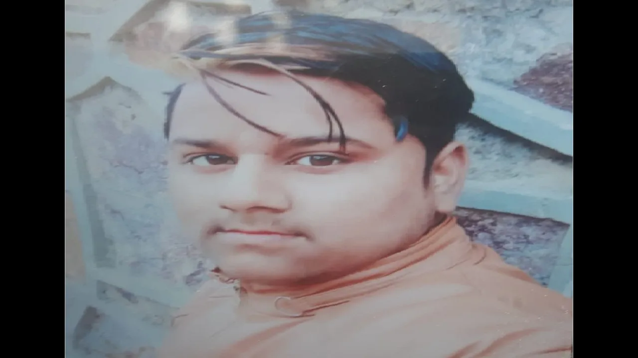 Shamli Suicide
