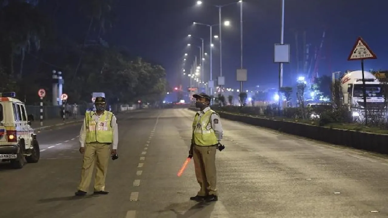 नोएडा में धारा 144 लागू
