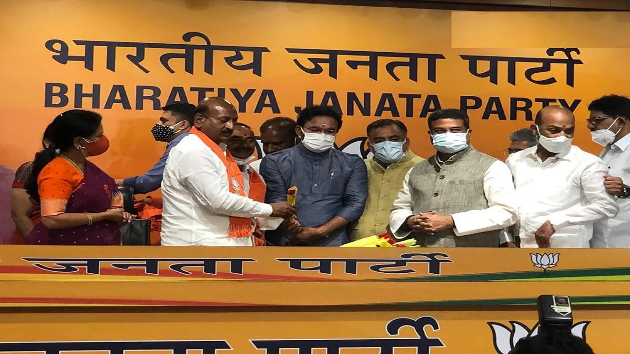 Eatala Rajender  joins BJP