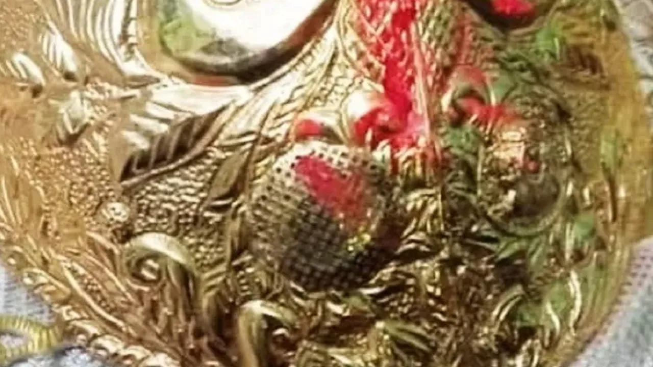 golden mask