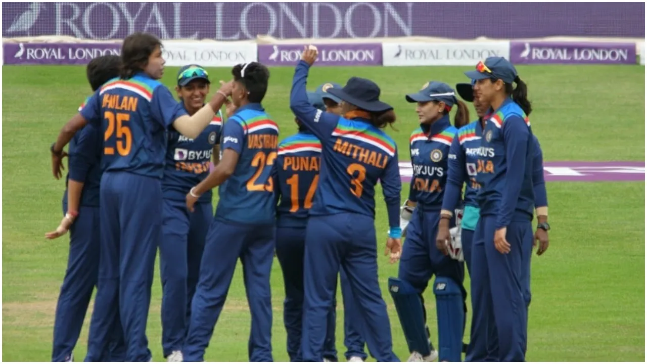 2nd ODI Indian women look to avoid series loss vs England