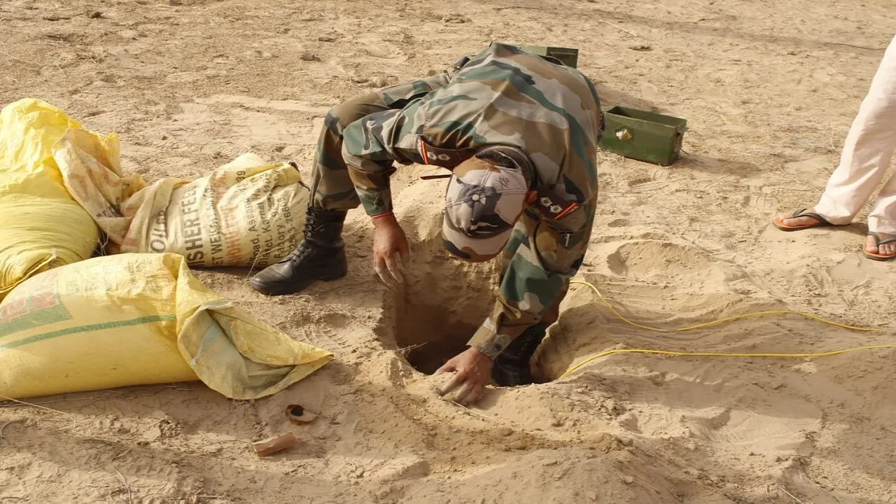 Army experts