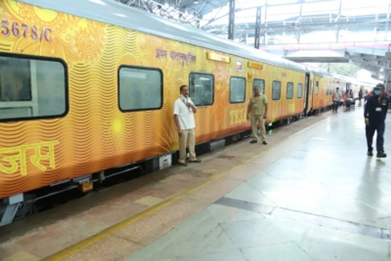 Mumbai Delhi