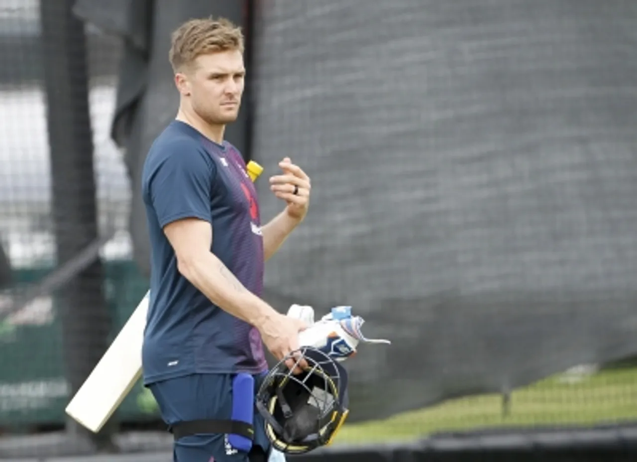 England clinch