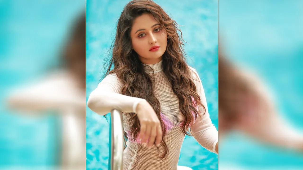 rashmi desai