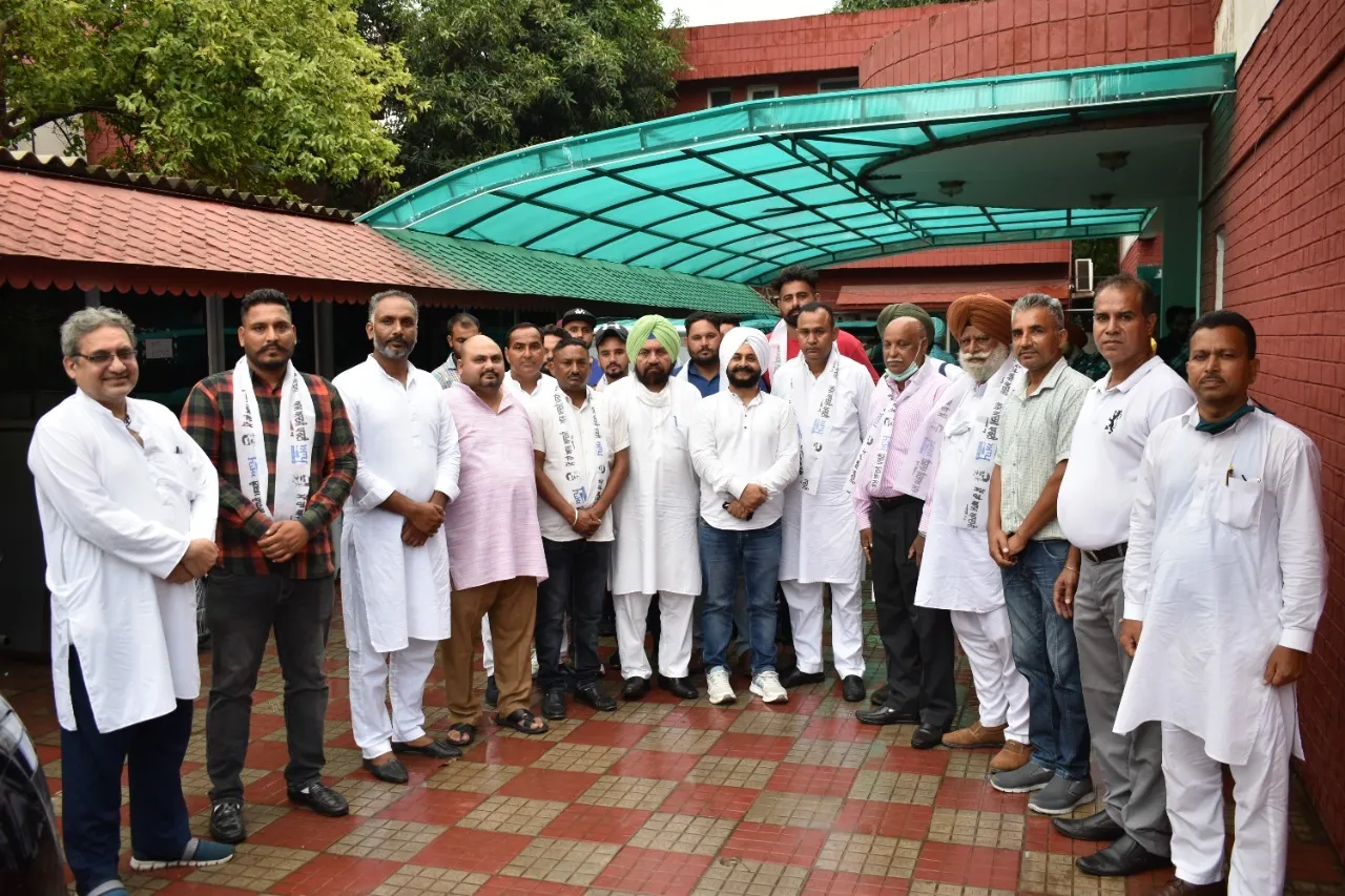 former council president joined AAP along with his fellow counselors