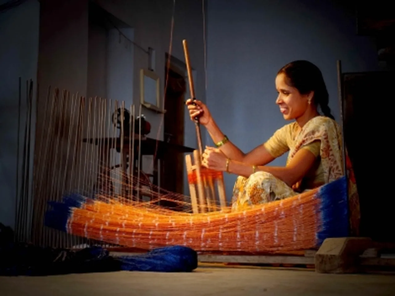 Online handloom