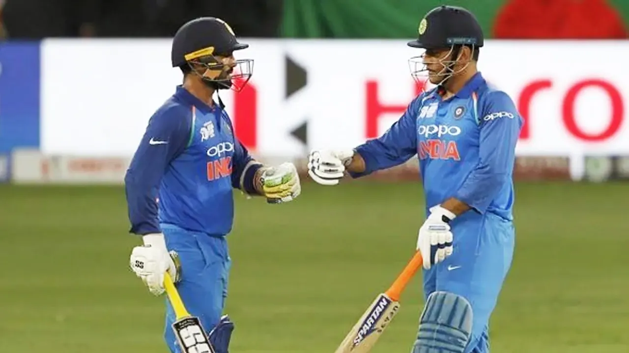 dhoni kartick
