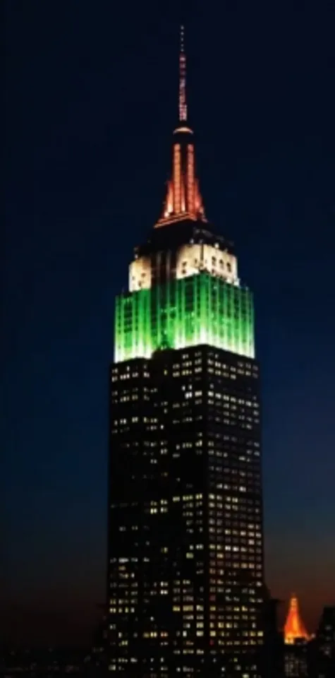 Tallet building