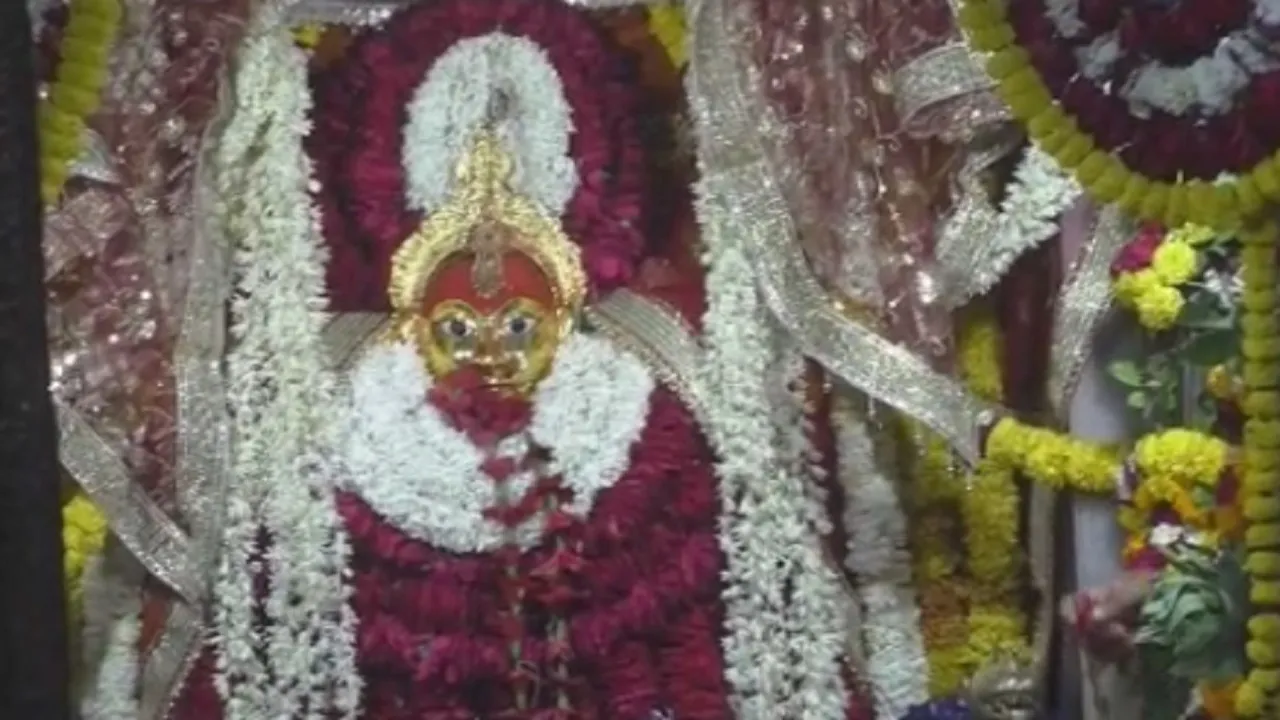 Maa Gauri