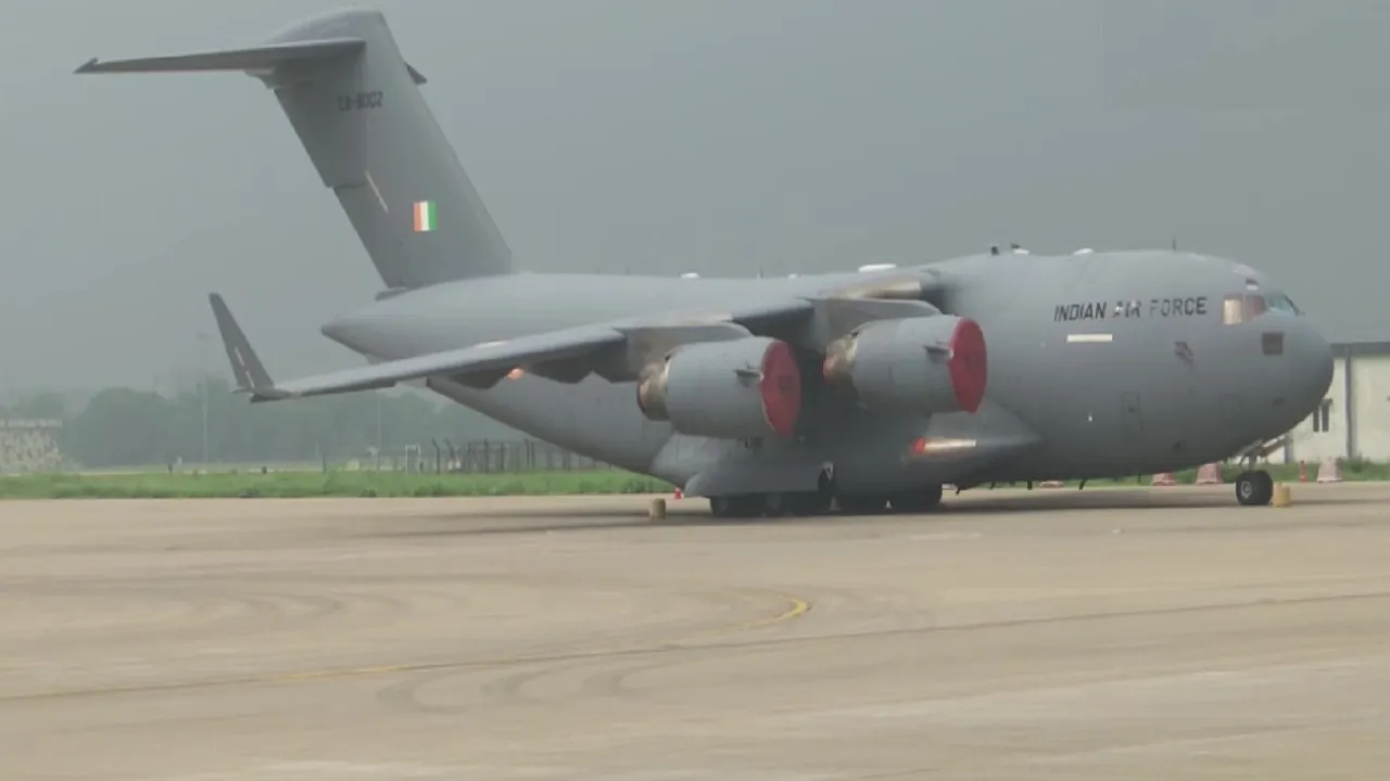 IAF C 17
