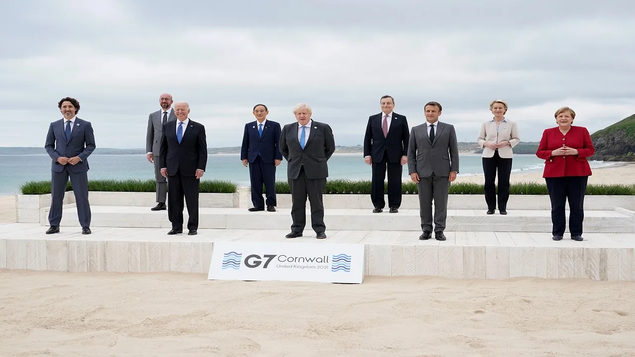 G 7