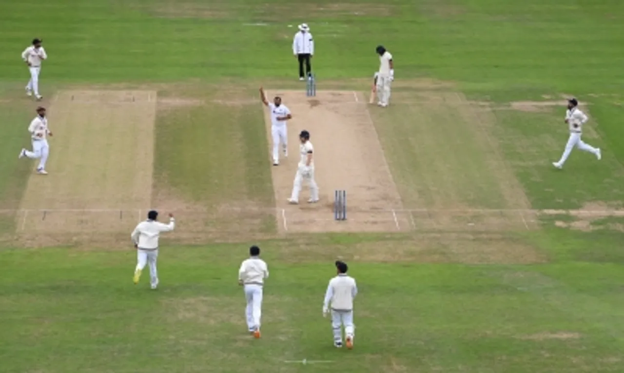 India V