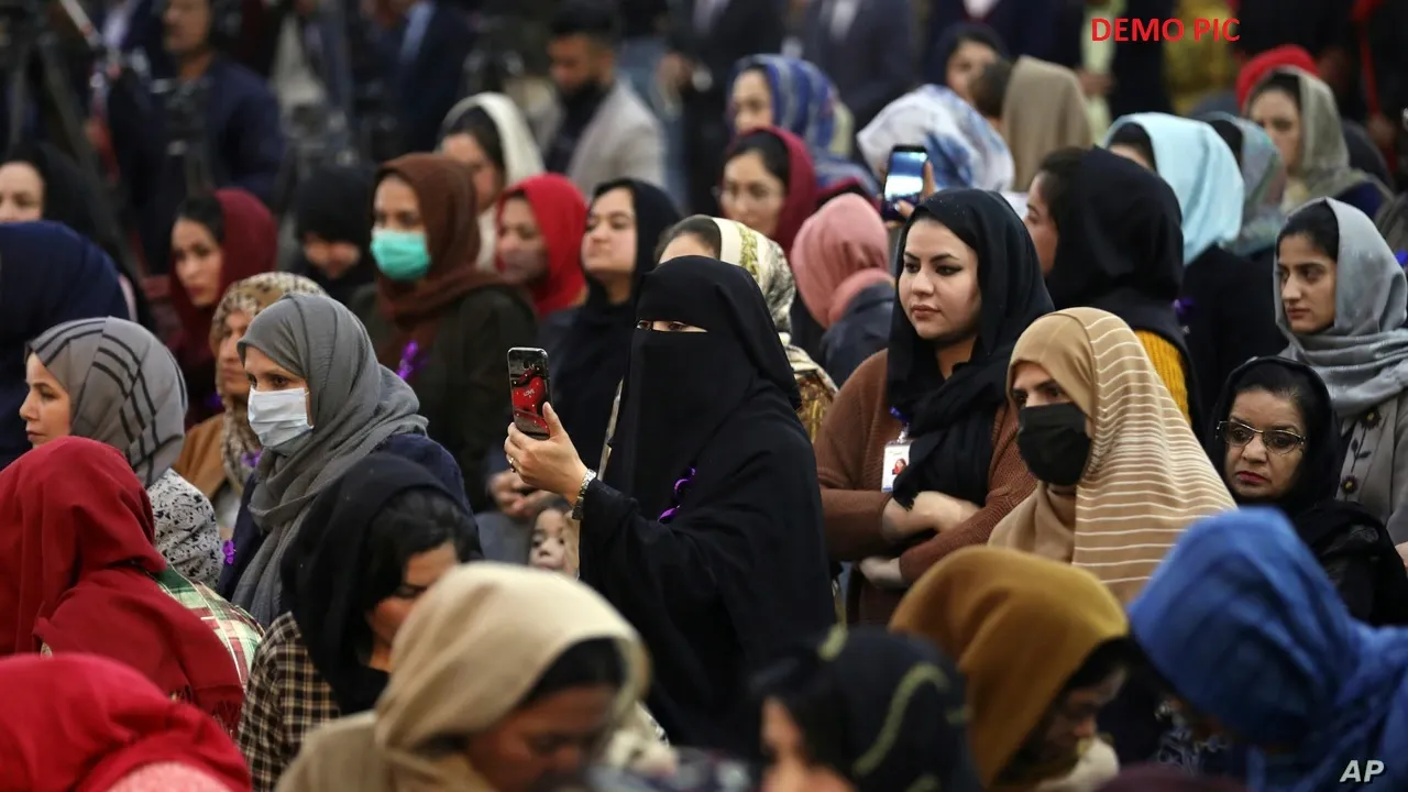 afghan women