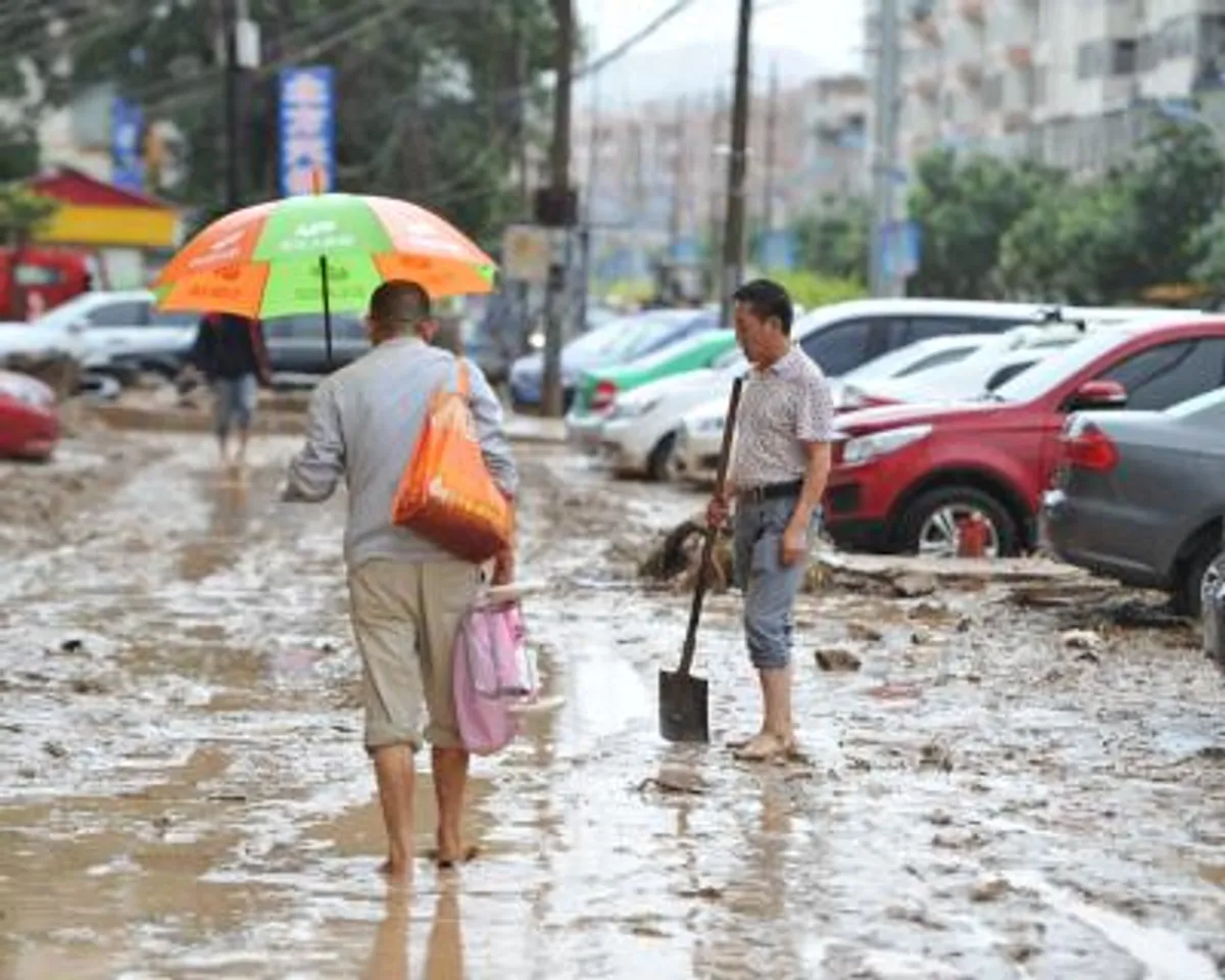 Heavy rain,