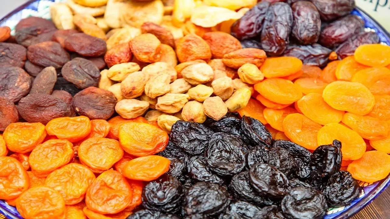 Dates benefits and right time to eat
