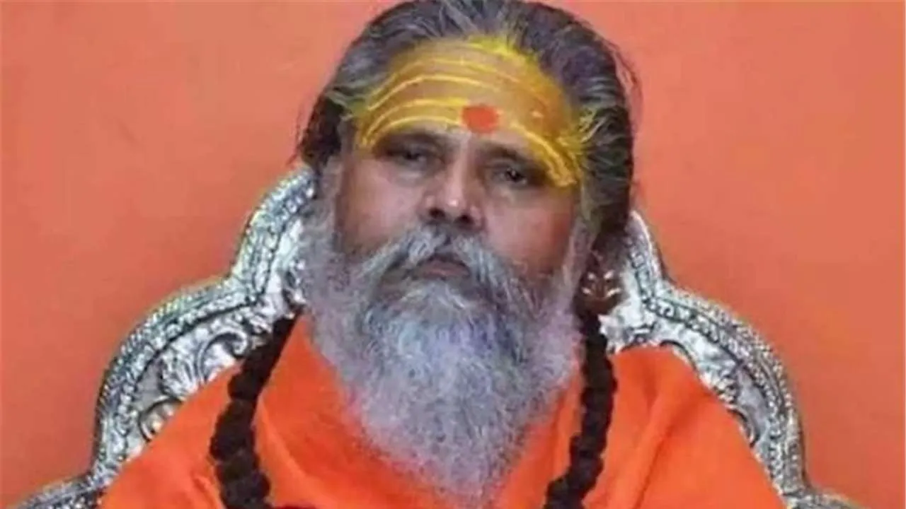 mahant narendra giri