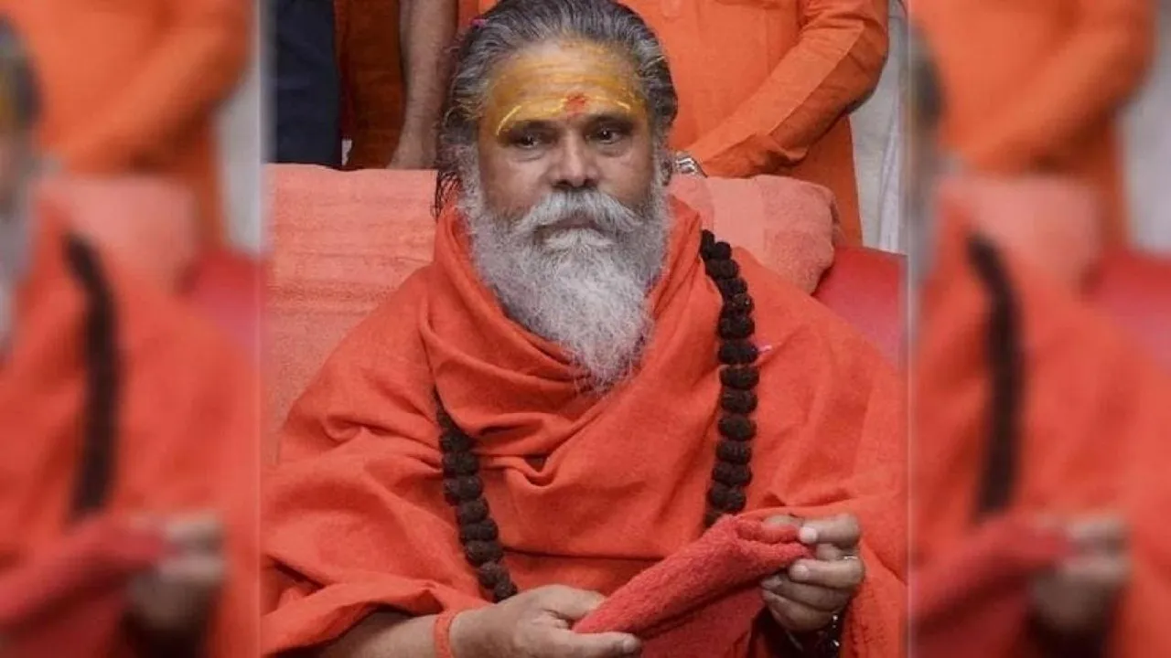 mahant narendra giri