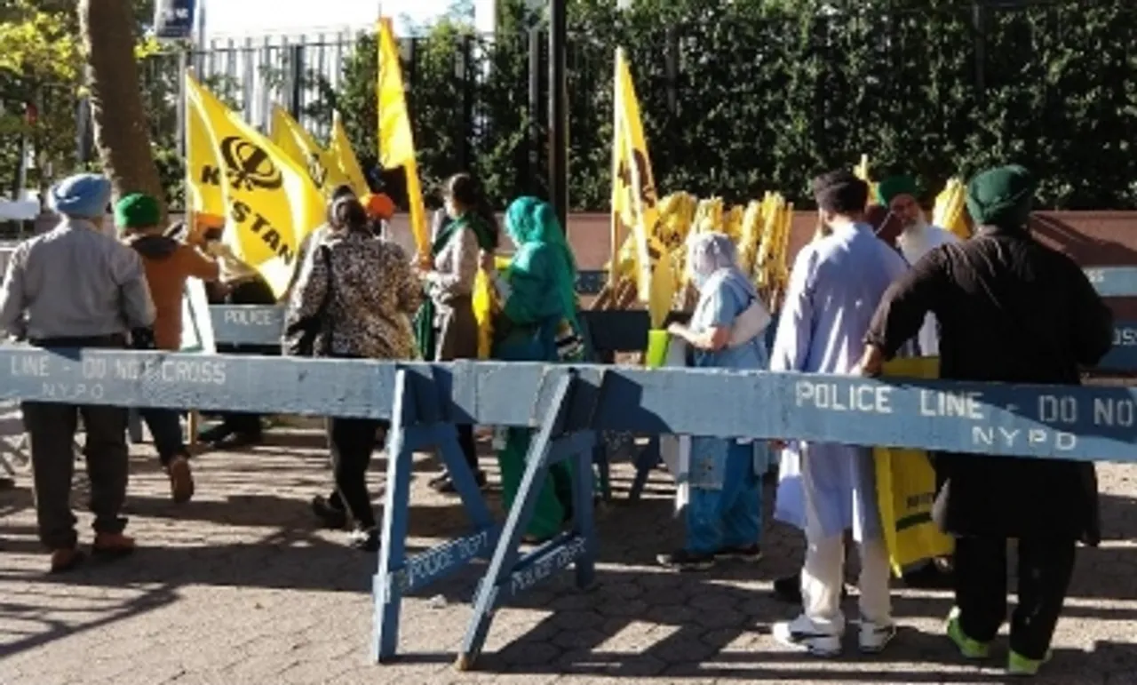 Four protet