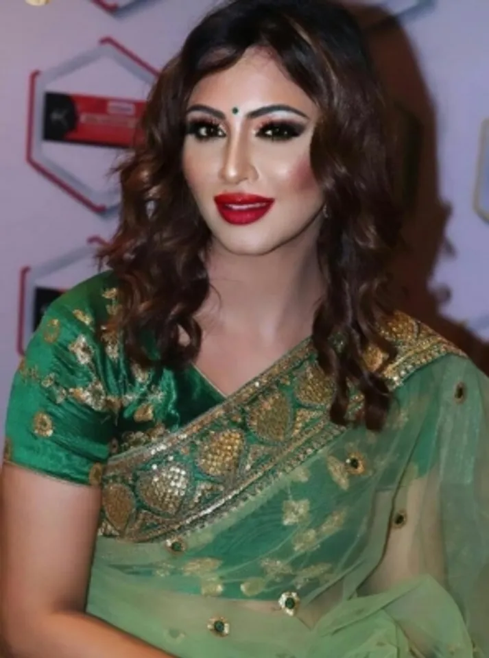 Arhi Khan