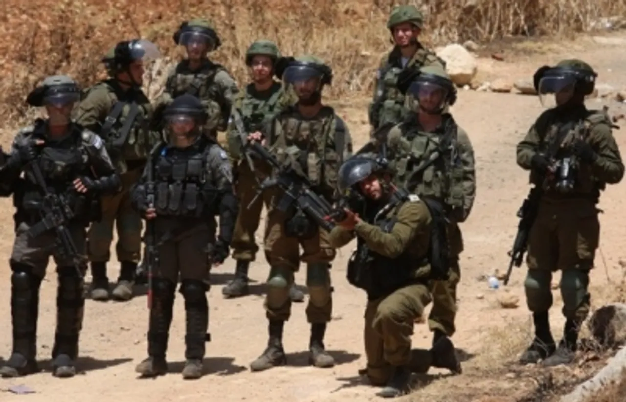 Iraeli troop