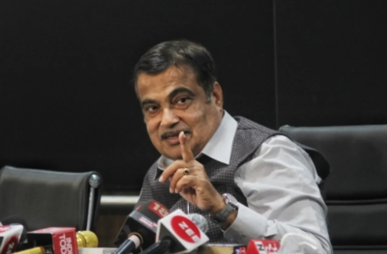 Gadkari, Sinha
