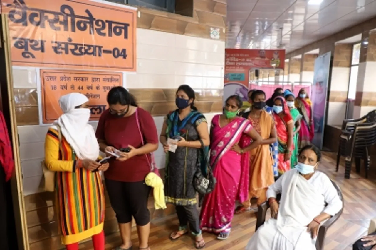 Lucknow vaccinate