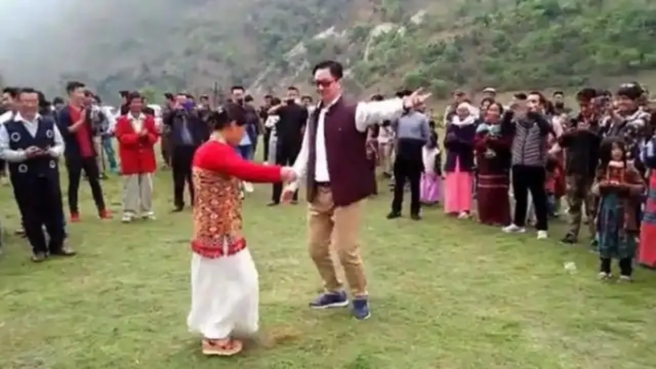 kiren rijiju dance