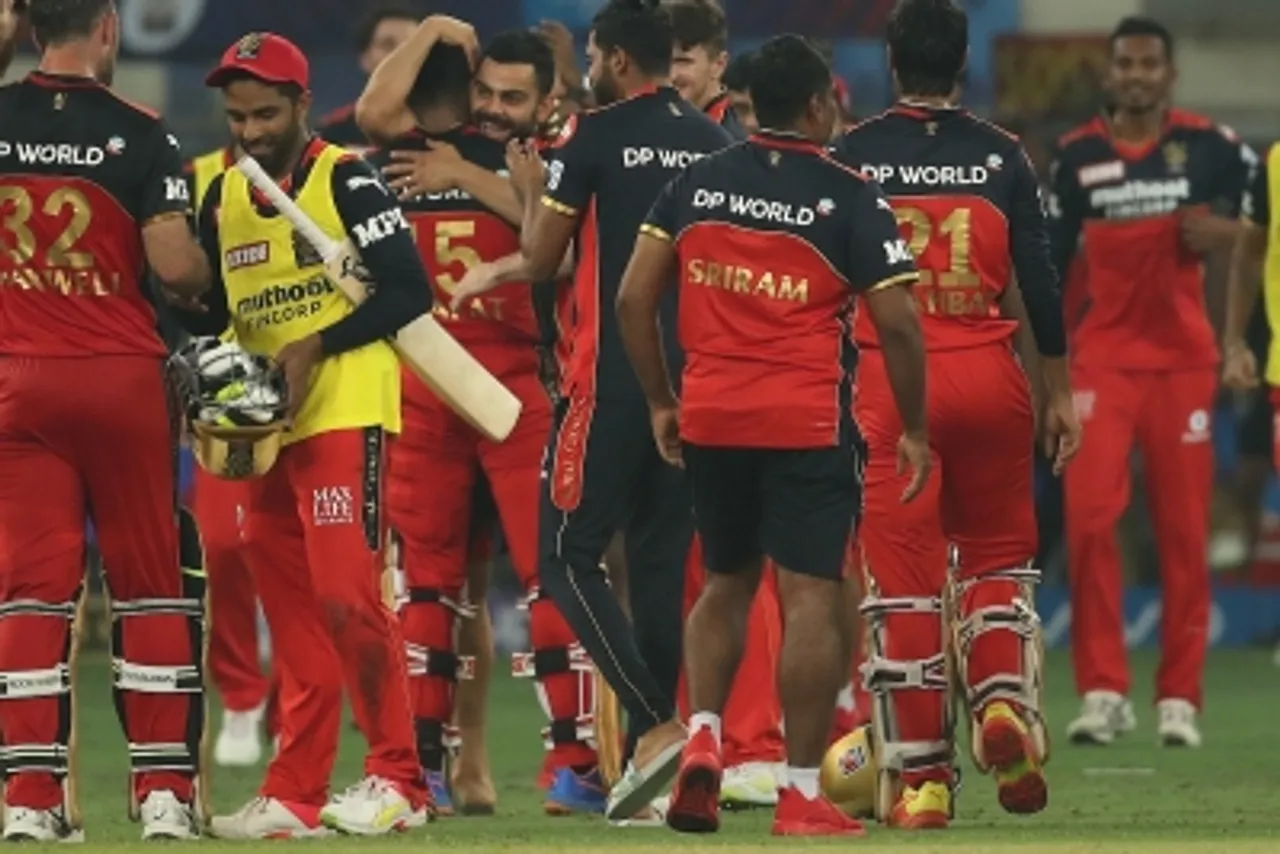 DC, CSK,