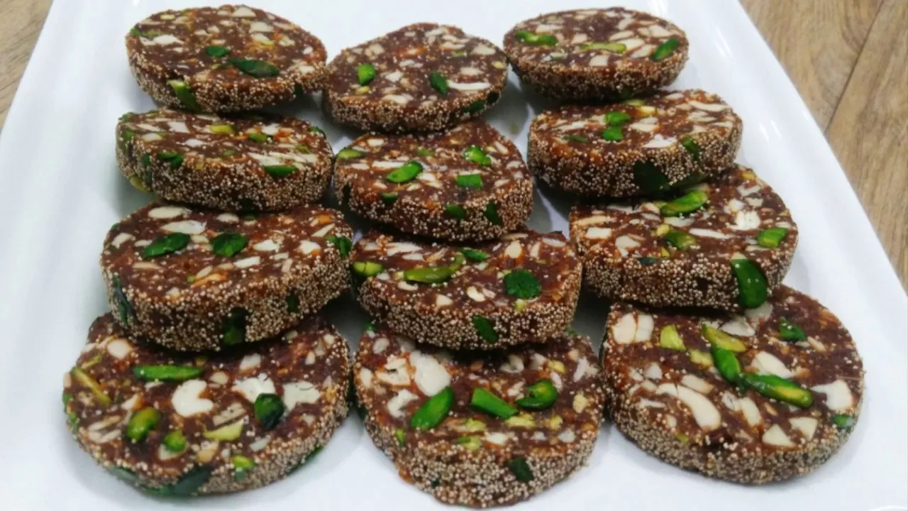 Khajoor Barfi
