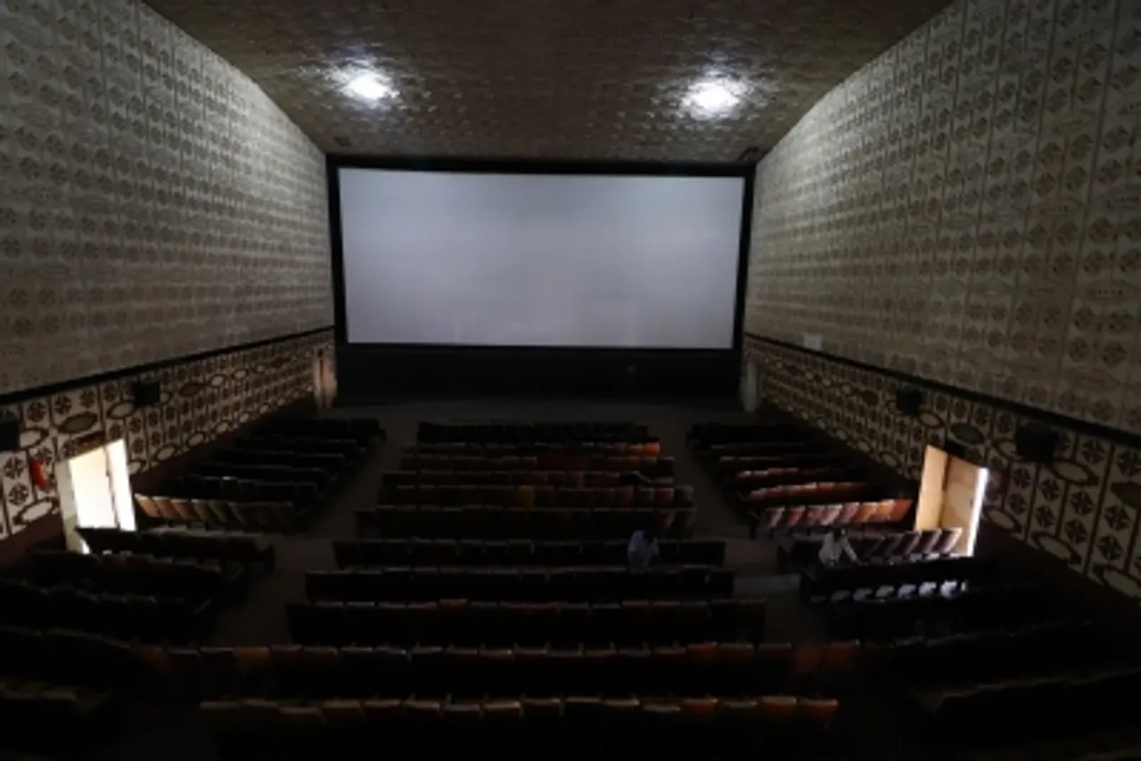 Theatre artit