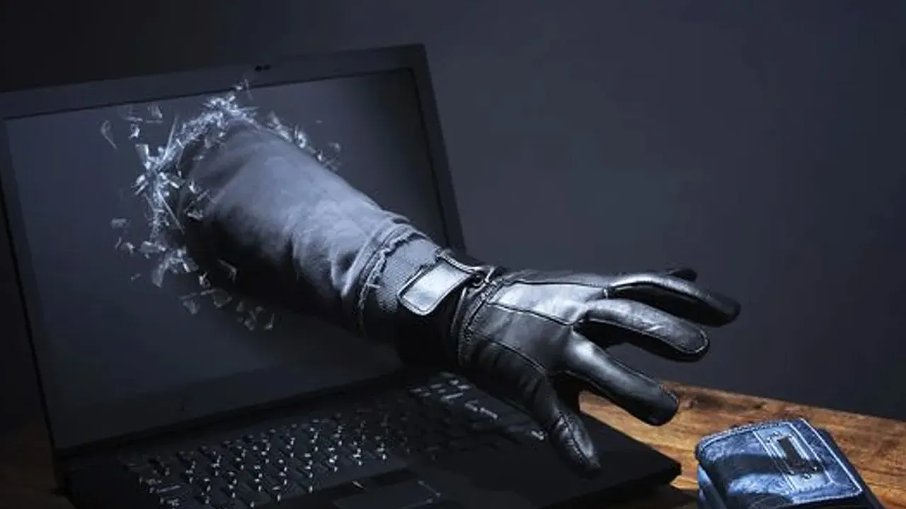 फिशिंग (Phishing)