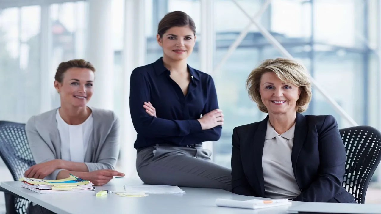top 5 business women in India