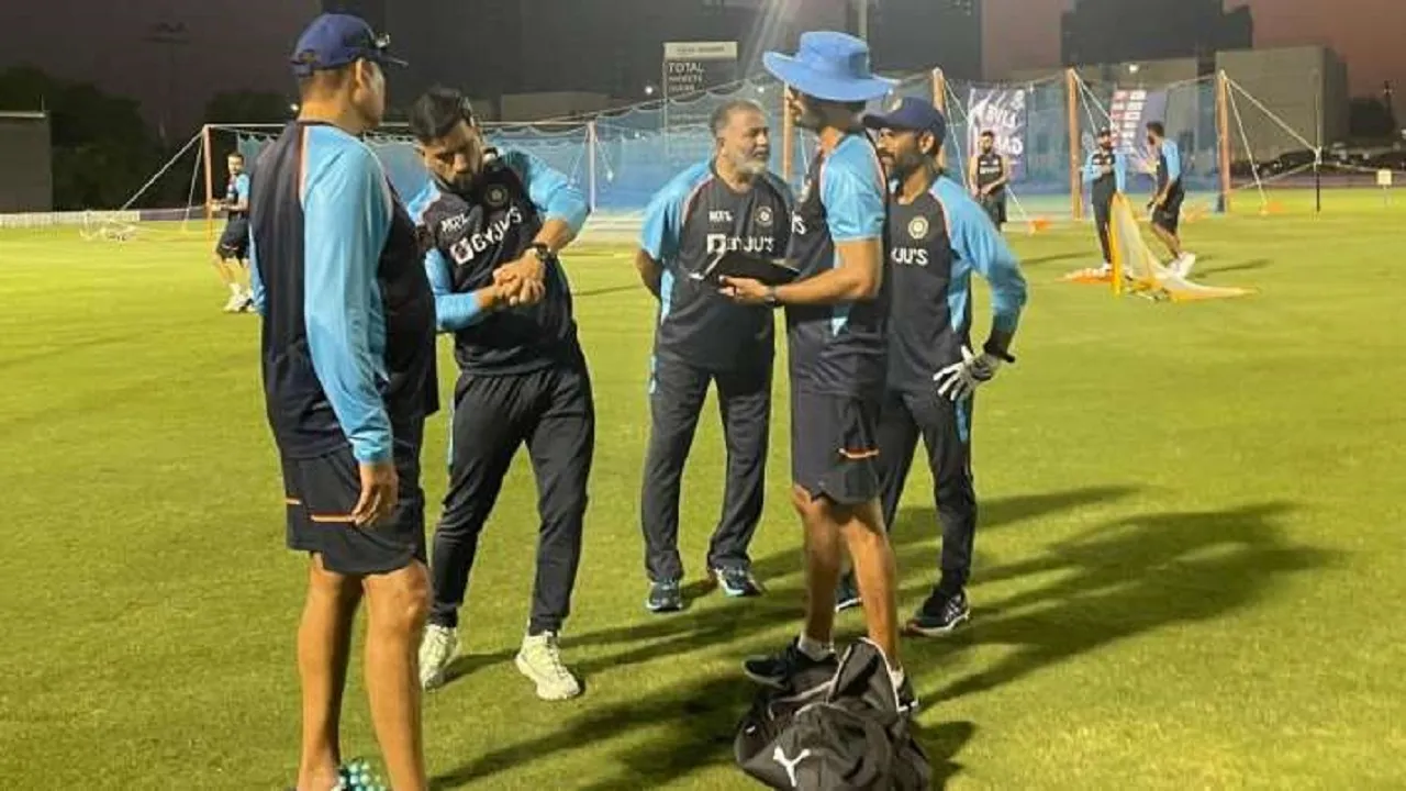 dhoni