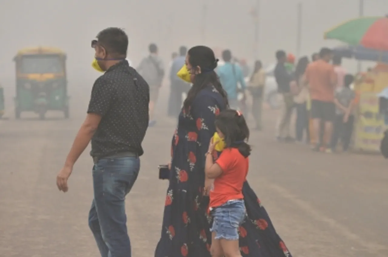 #SelfieWithPollution to