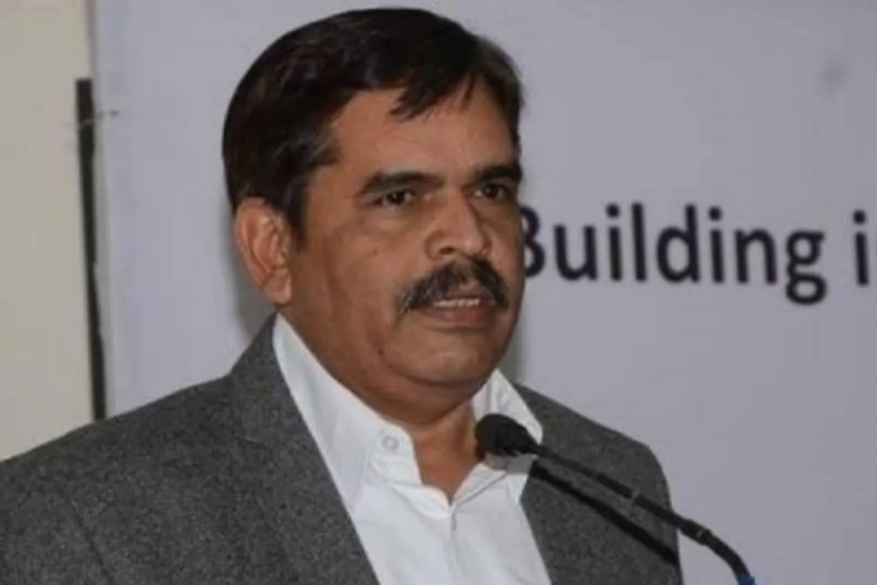 Ahwini Mahajan,