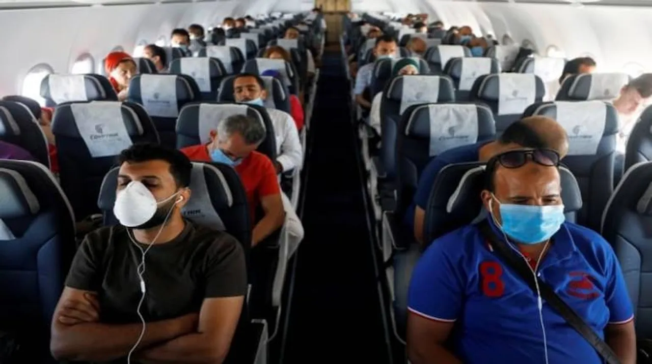 International flight in Delhi